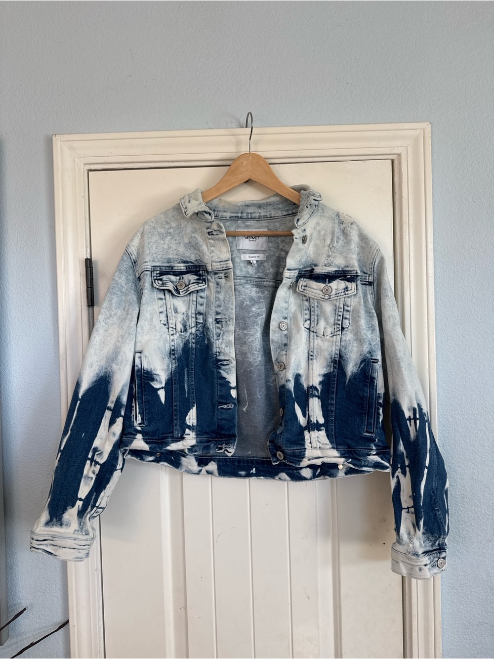 Vervet Bleached Blue Tie-Dye Denim Jacket - Women